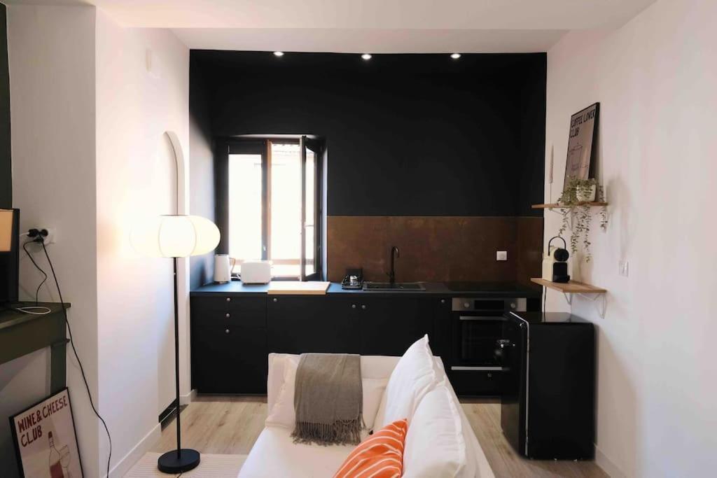 Le 23, Cocon Dans Le Centre Historique Apartment Montauban Luaran gambar